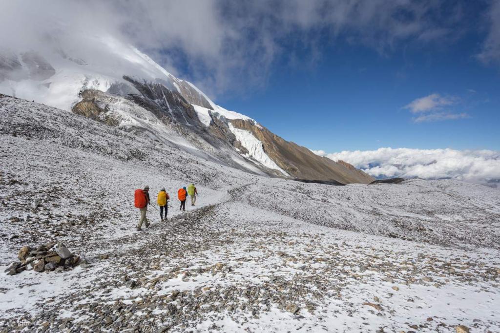 The 2014 Annapurna Blizzard Disaster: When the Trail Turned White