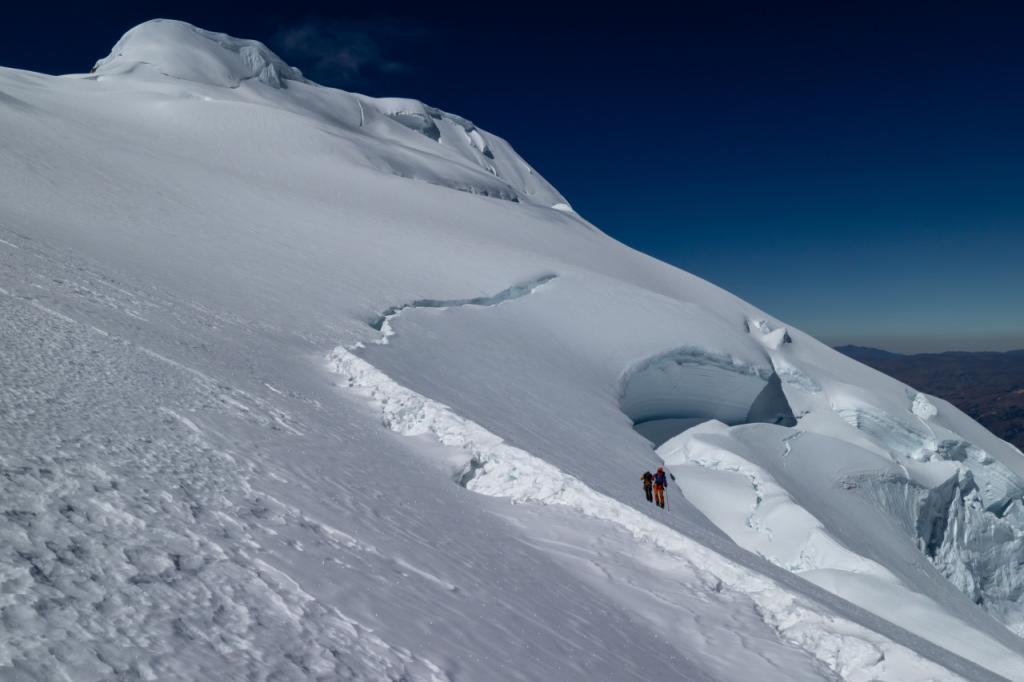 Joe Simpson  Siula Grande - The Fall and the Crawl