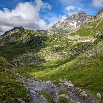 Tour du Mont Blanc Complete Guide - Full Document